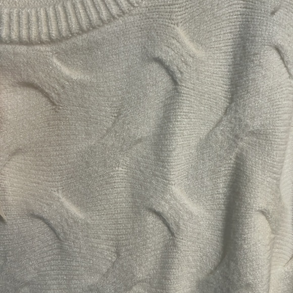 Philosophy crew neck pullover sweater. NWT. Sz M. Very soft. - Picture 5 of 5